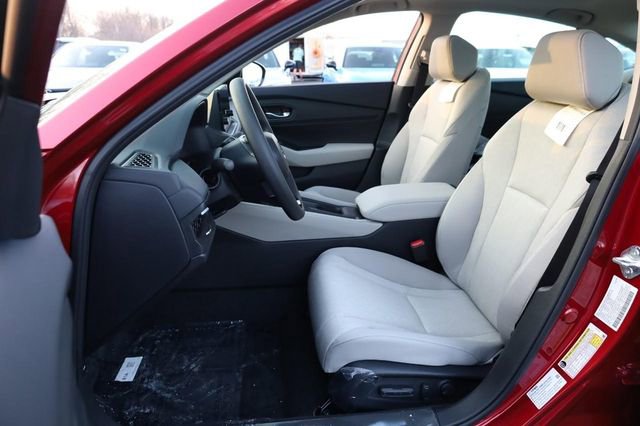 New 2025 Honda Accord SE image 8
