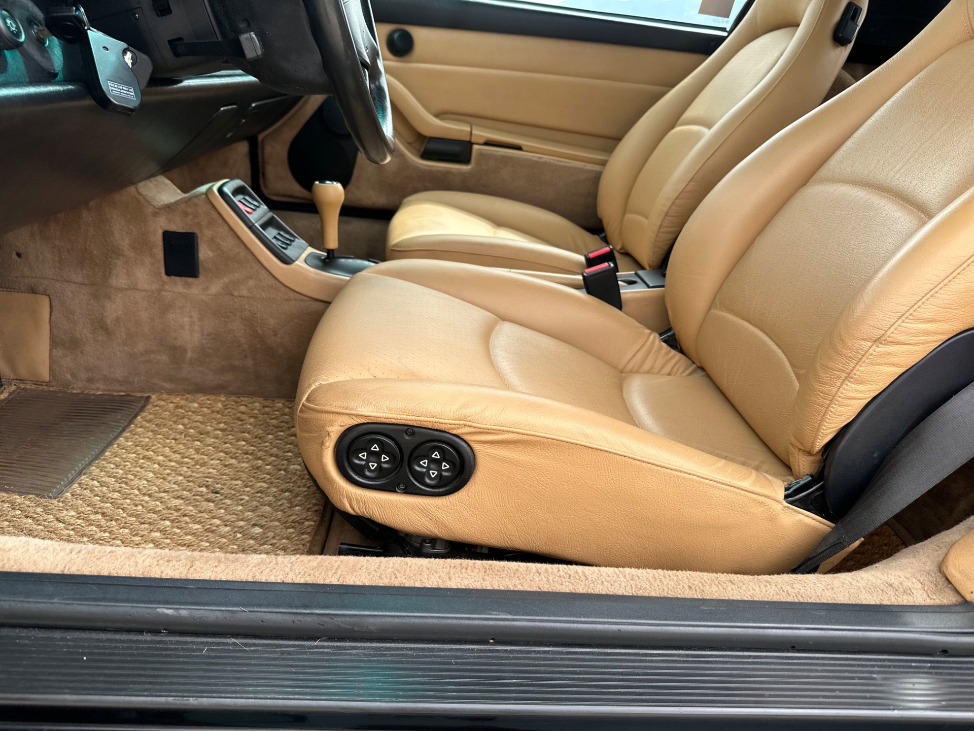 Used 1996 Porsche 911 Carrera RWD image 34