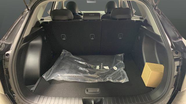 New 2026 Hyundai Kona SEL Premium image 28