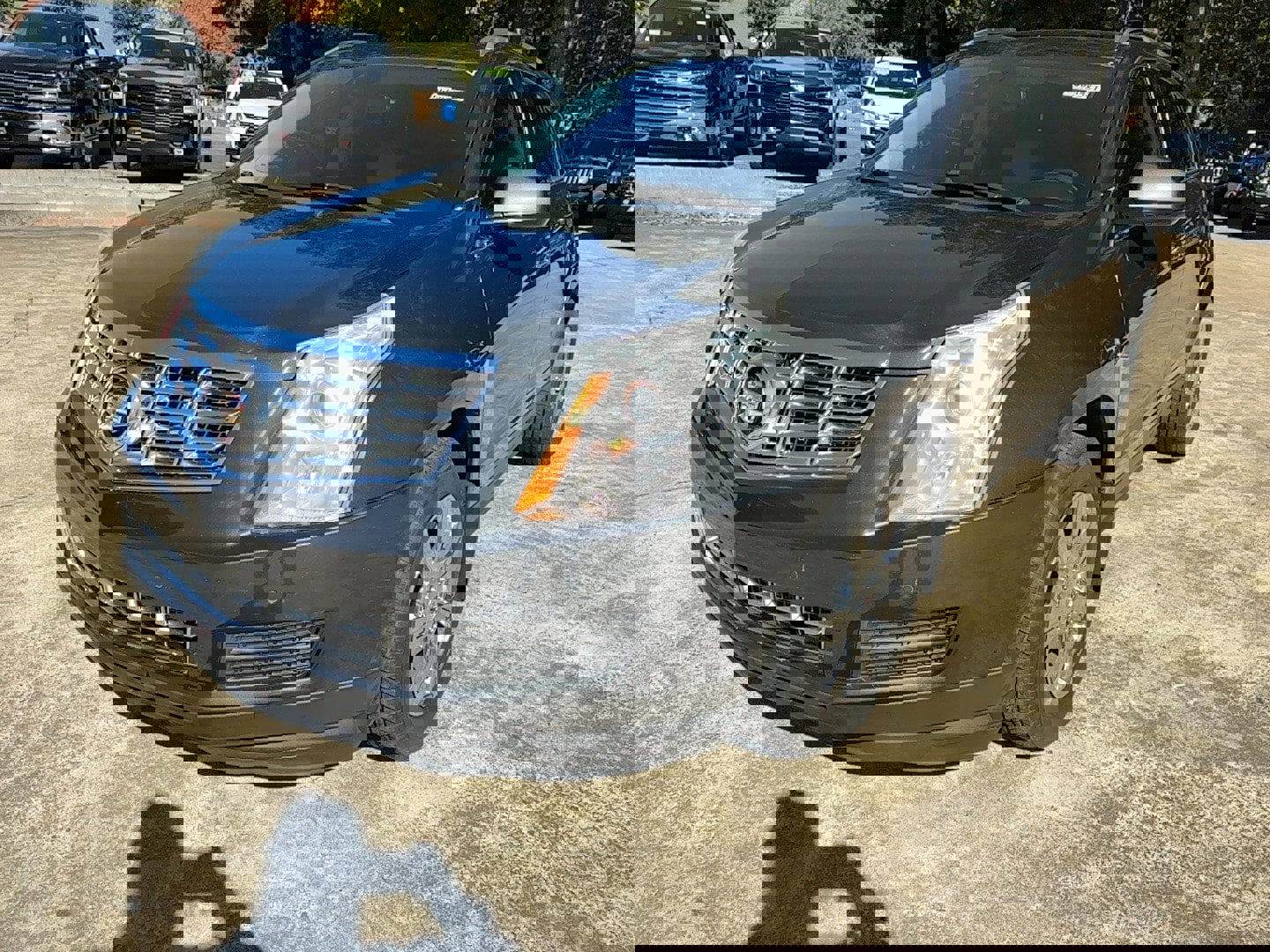 Used 2014 Cadillac SRX Luxury w/ Driver Awareness Package image 3