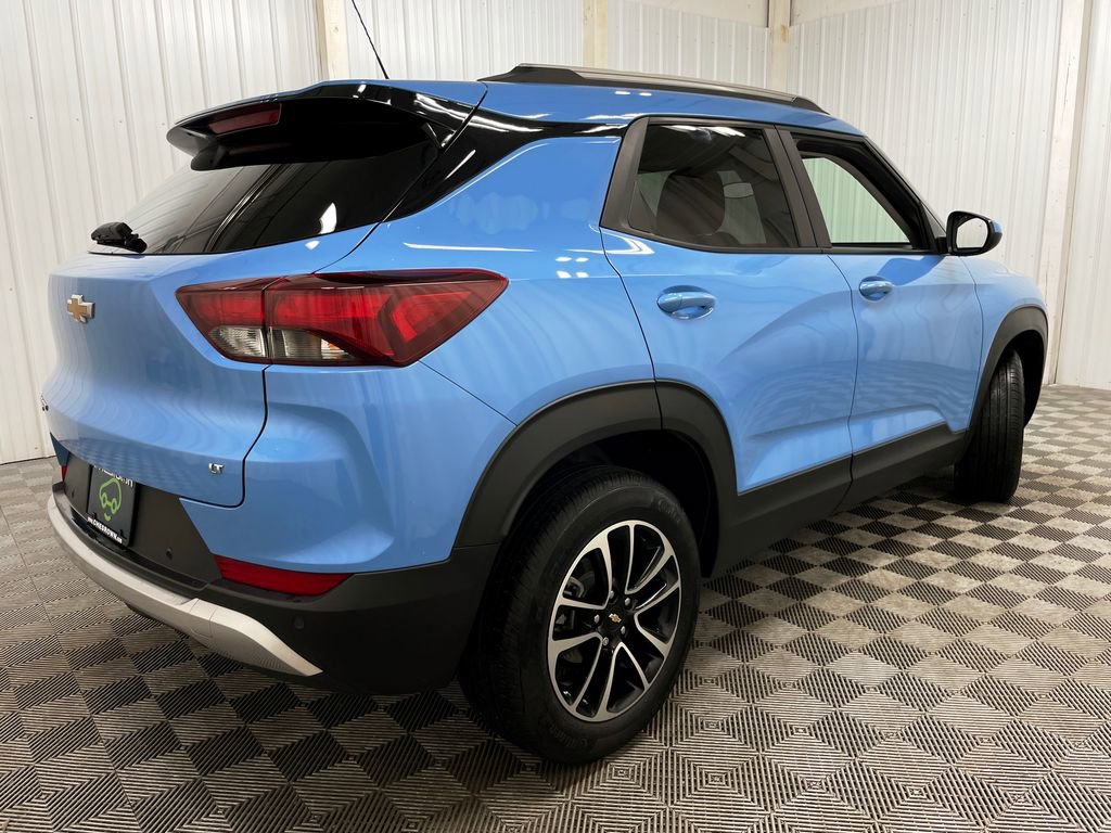 Certified 2024 Chevrolet TrailBlazer LT w/ Driver Confidence Package image 16