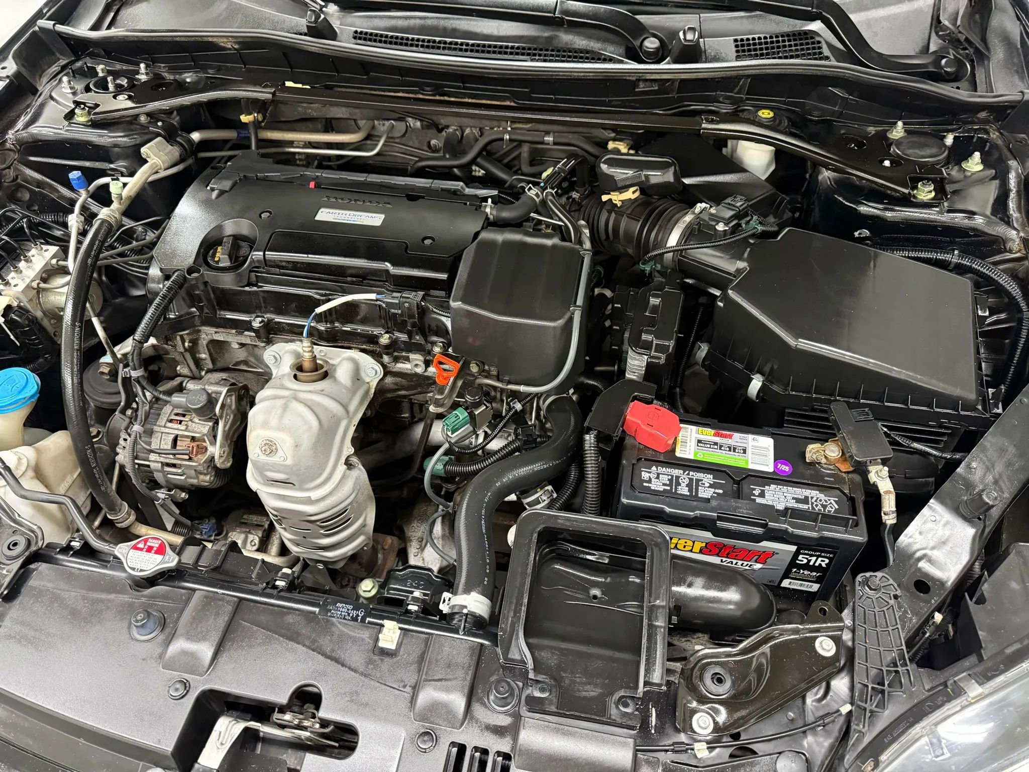 Used 2017 Honda Accord EX-L image 38