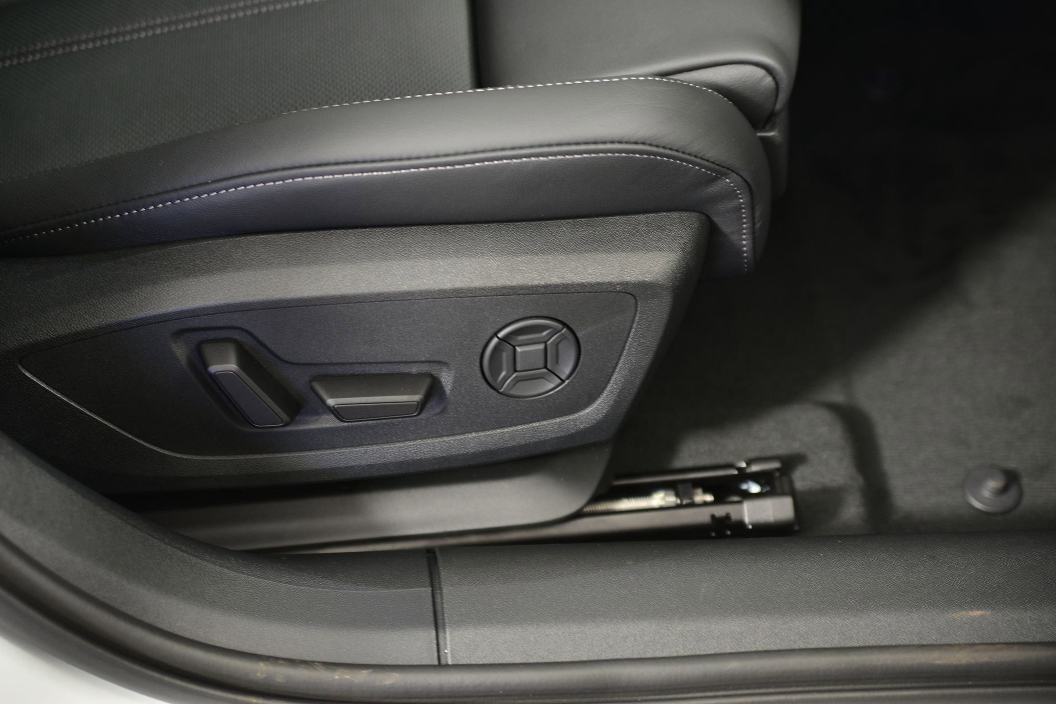 New 2026 Audi A6 Premium Plus image 10