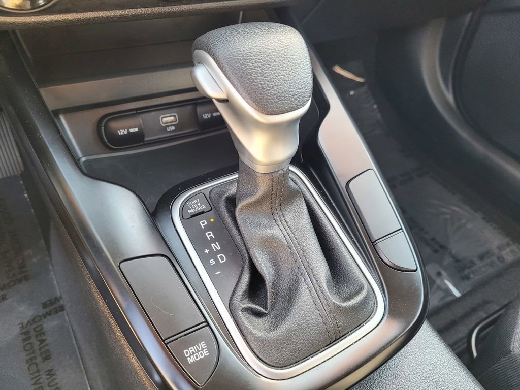 Used 2025 Kia Soul LX w/ LX Technology Package image 20