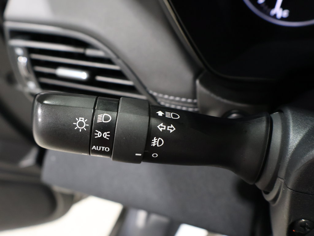 Used 2025 Subaru Outback Premium AWD/4WD image 36