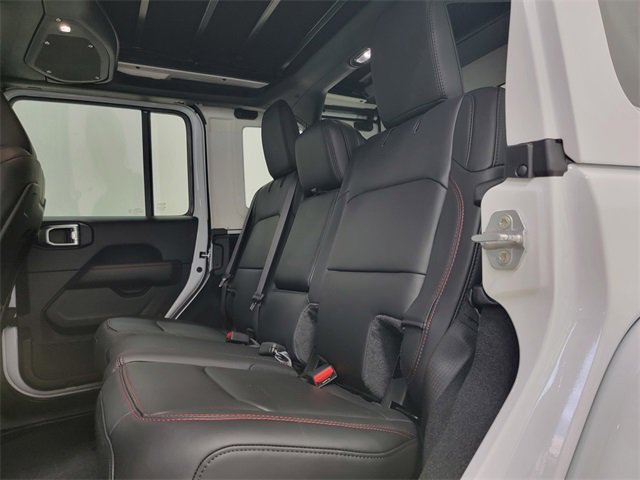 New 2026 Jeep Wrangler Unlimited Rubicon w/ Convenience Group image 16