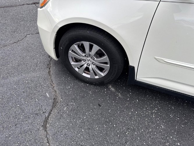 Used 2014 Honda Odyssey EX-L image 10