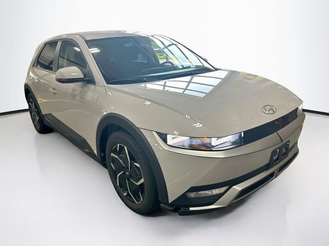 Used 2024 Hyundai Ioniq 5 SE AWD/4WD image 2