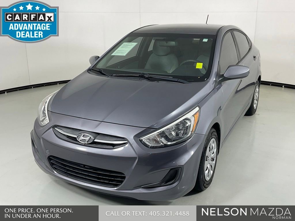 Used 2017 Hyundai Accent SE image 1