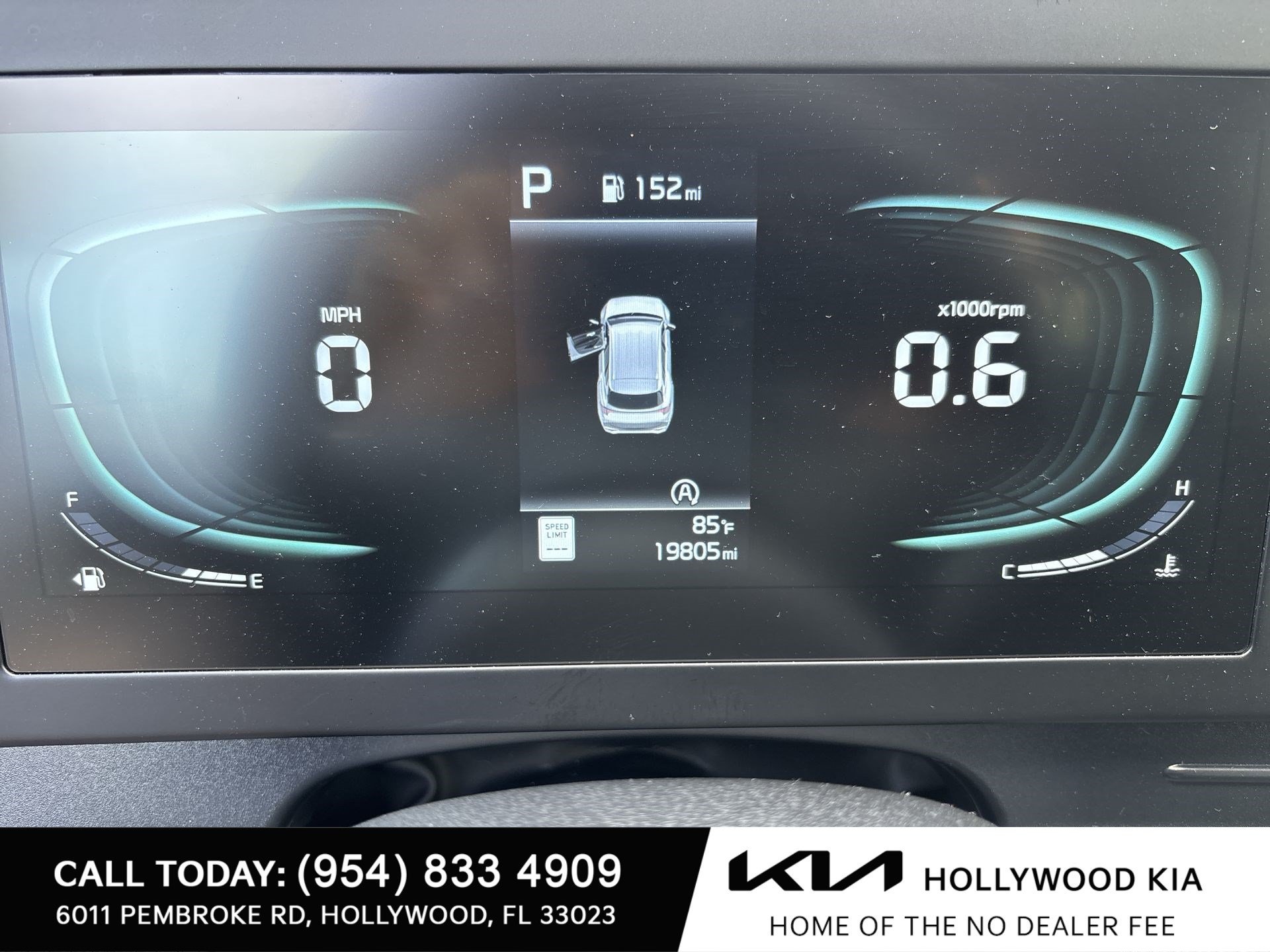 Used 2025 Kia Sportage LX FWD image 10