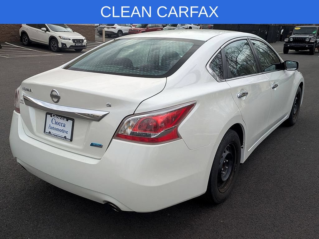 Used 2013 Nissan Altima 2.5 S FWD image 5