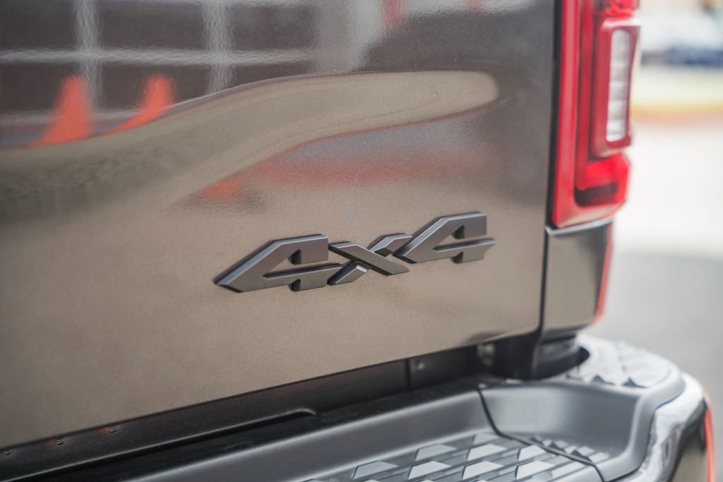 New 2026 RAM 2500 Tradesman AWD/4WD image 8