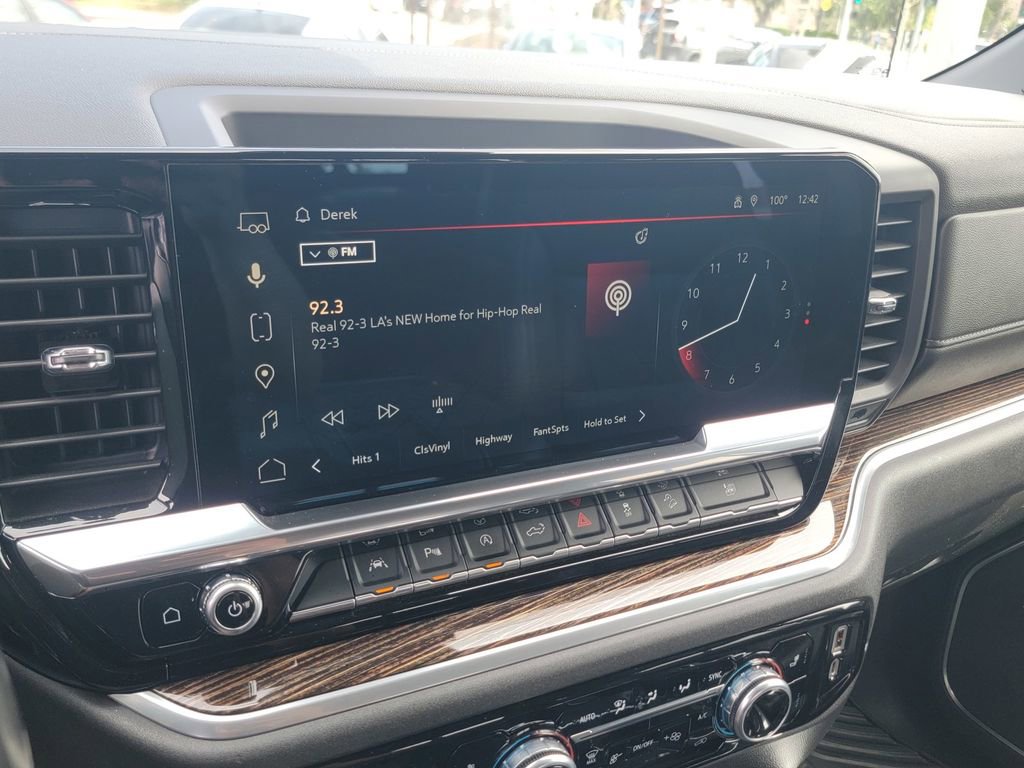 Used 2022 GMC Sierra 1500 Elevation w/ Elevation Premium Package image 27