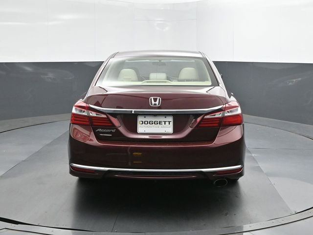 Used 2017 Honda Accord LX image 8
