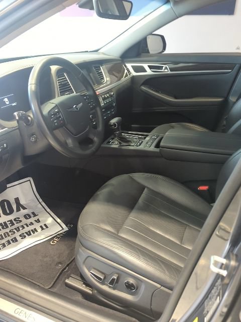 Used 2019 Genesis G80 3.8 AWD/4WD image 8
