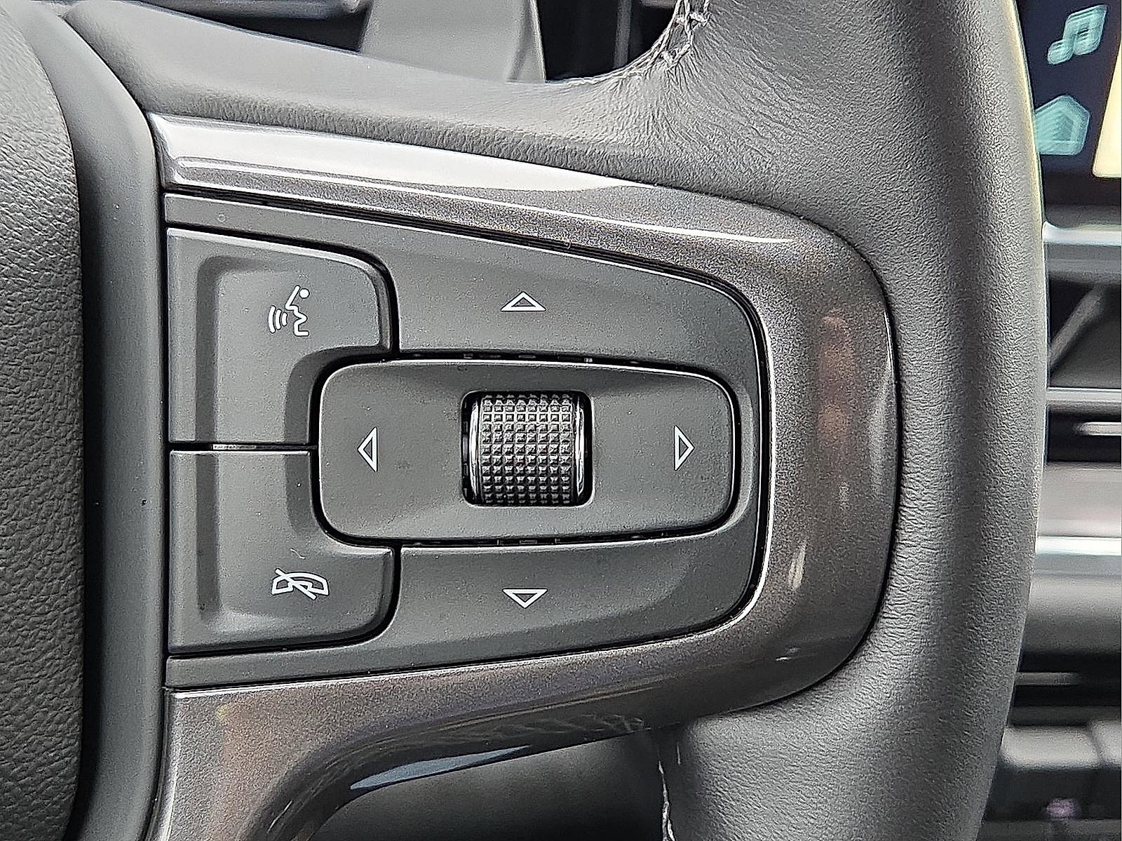 Used 2025 Chevrolet Silverado 1500 High Country image 22