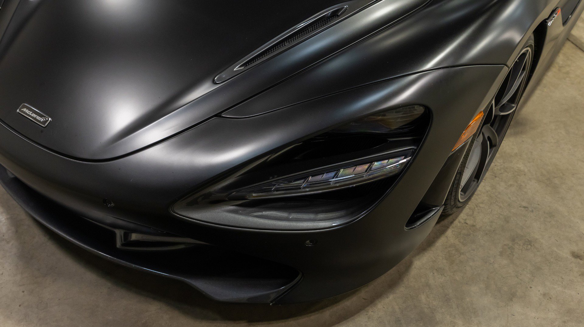 Used 2020 McLaren 720S Spider image 22