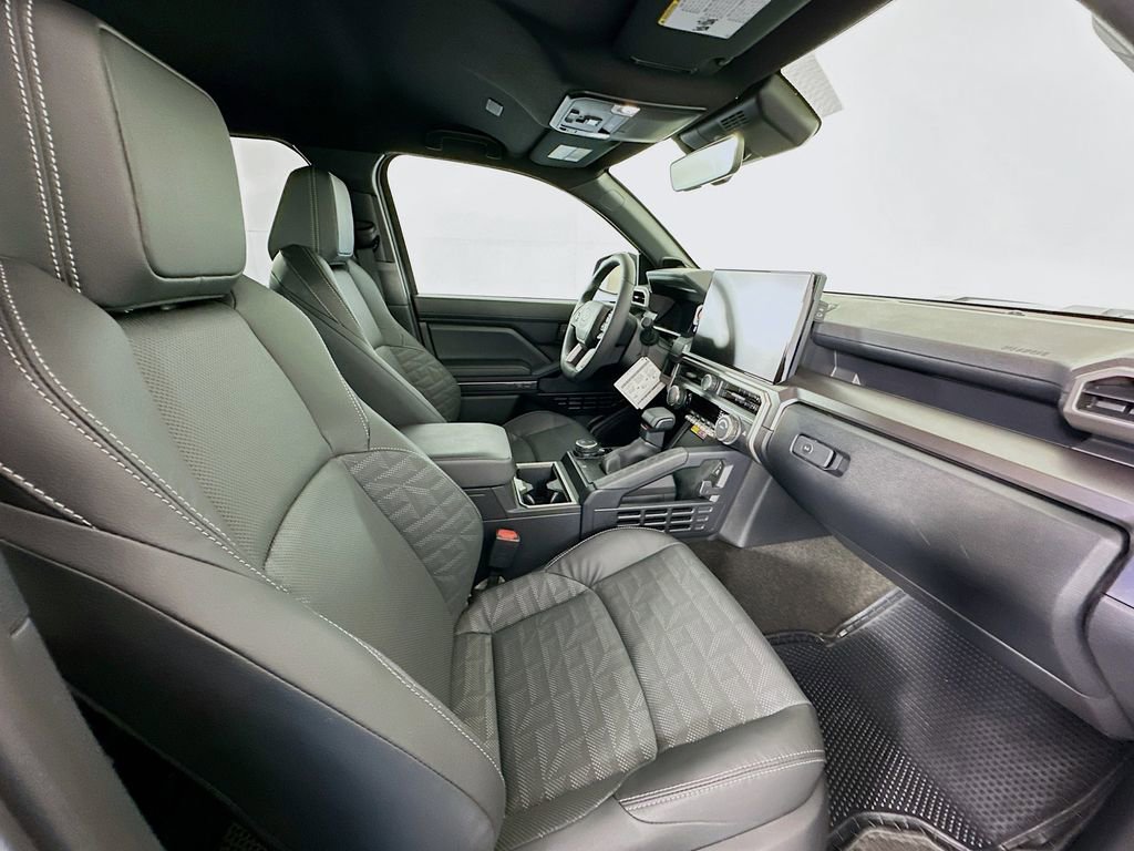 Certified 2025 Toyota 4Runner TRD Sport Premium image 28