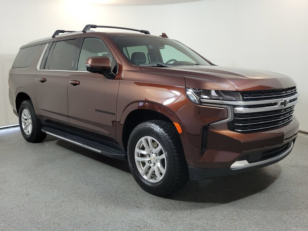 Used 2022 Chevrolet Suburban LT w/ Luxury Package