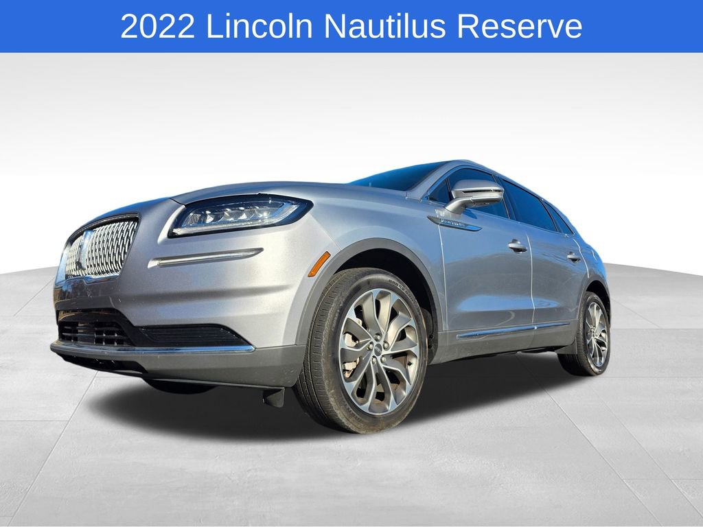 Used 2022 Lincoln Nautilus Reserve w/ Luxury Package image 10