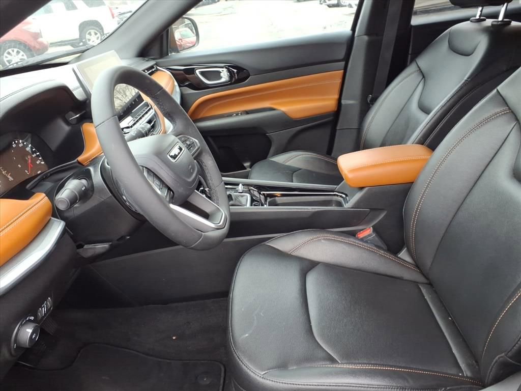 Certified 2024 Jeep Compass Limited image 8