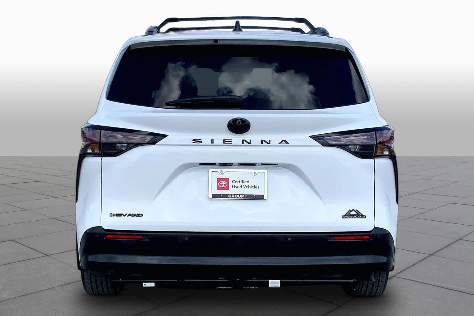 Certified 2026 Toyota Sienna XLE Woodland Edition AWD/4WD image 5