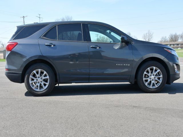 Used 2019 Chevrolet Equinox LS w/ LS Convenience Package image 8