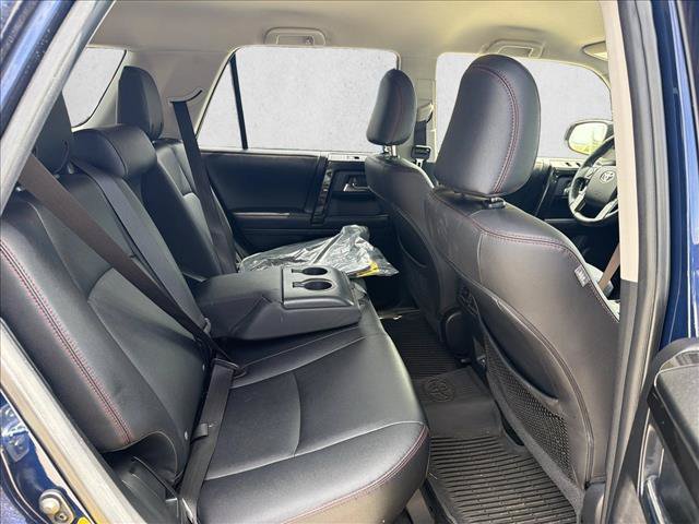 Used 2024 Toyota 4Runner TRD Off-Road Premium AWD/4WD image 22