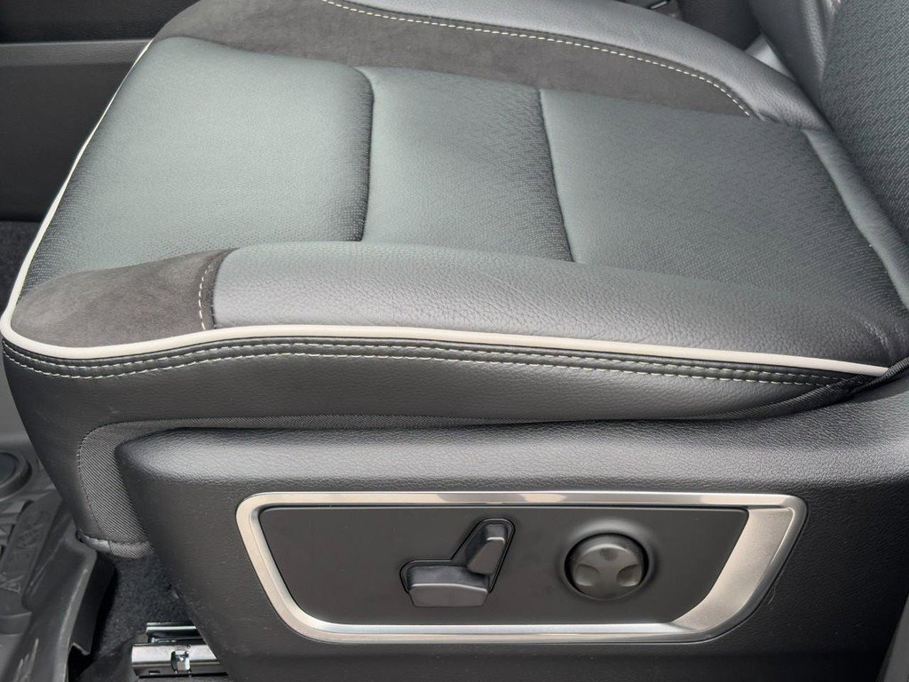 New 2026 RAM 1500 Laramie w/ Laramie Southwest Edition image 26