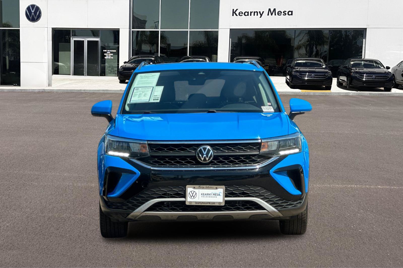 Used 2023 Volkswagen Taos SE FWD image 9