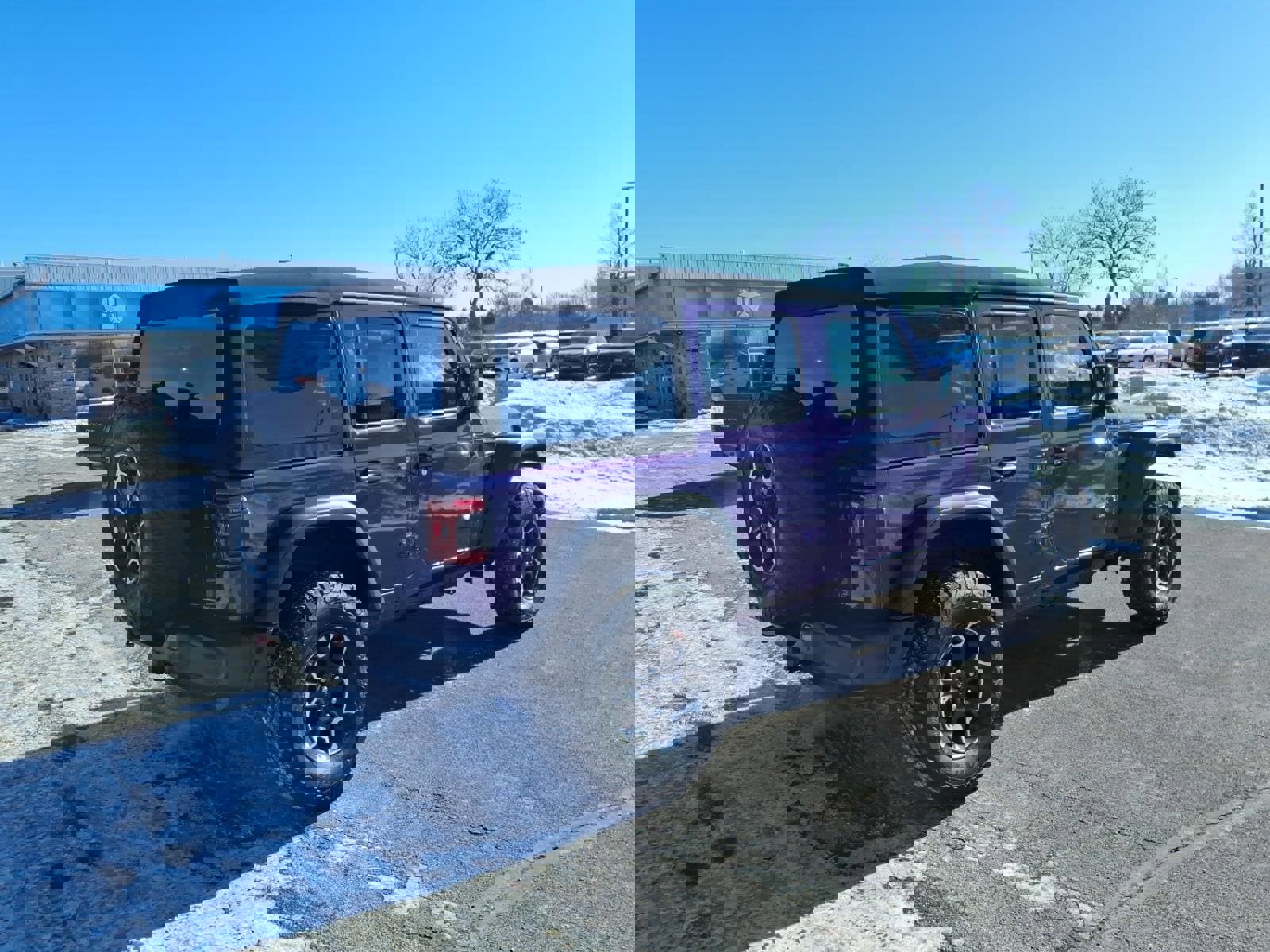 Used 2023 Jeep Wrangler Unlimited Rubicon w/ LED Lighting Group image 3