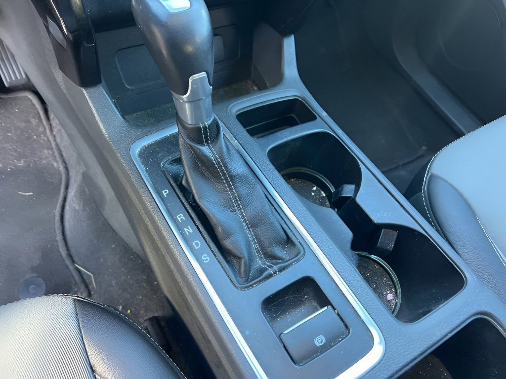 Used 2017 Ford Escape Titanium image 27