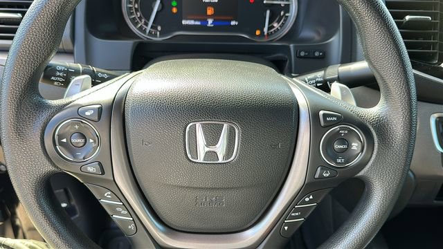 Used 2023 Honda Ridgeline Sport image 11