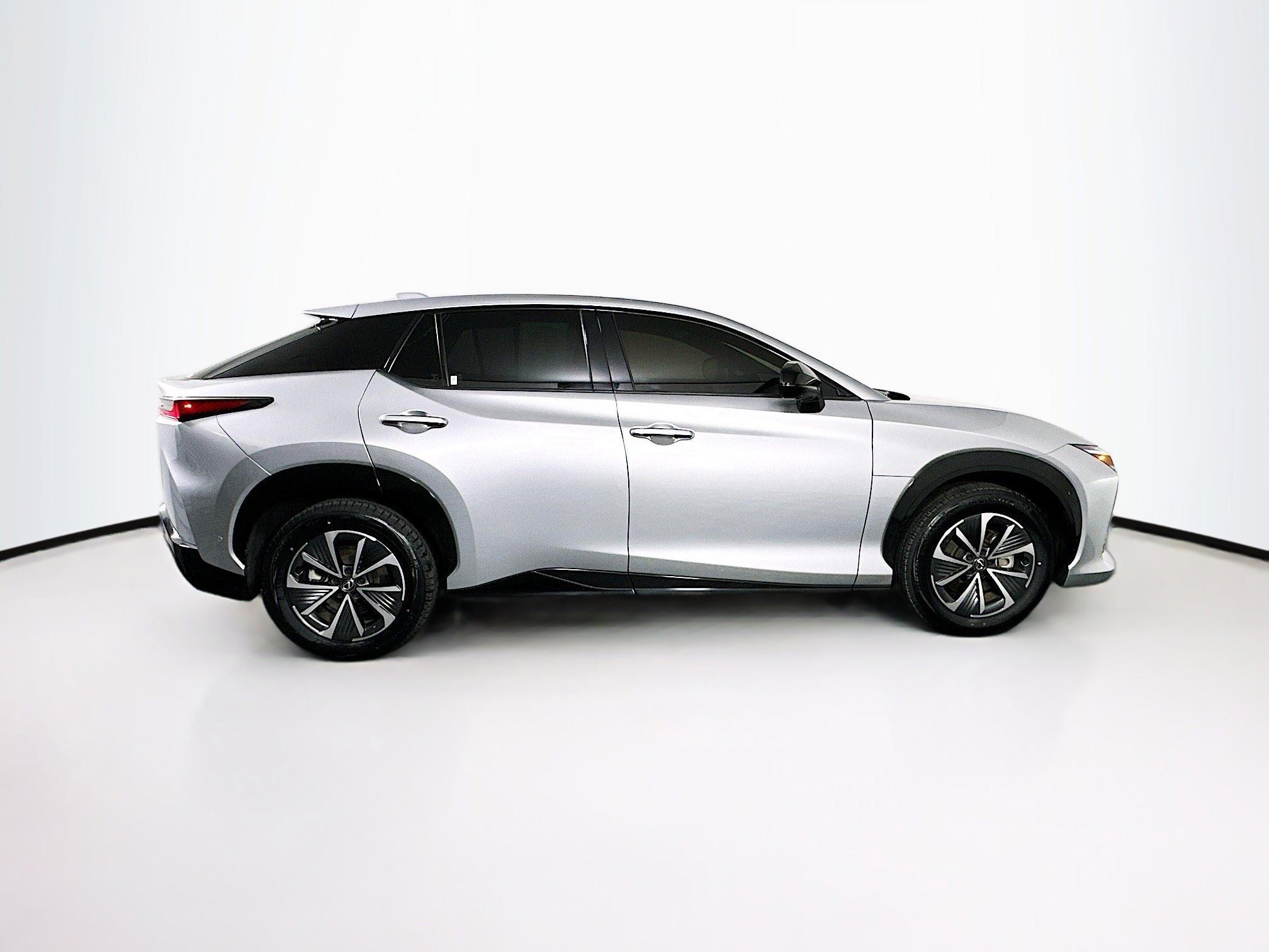 Used 2023 Lexus RZ 450e Premium w/ Technology Package AWD/4WD image 10