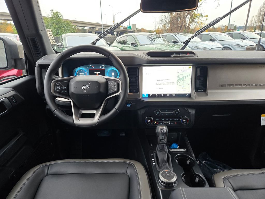 New 2025 Ford Bronco Outer Banks image 10