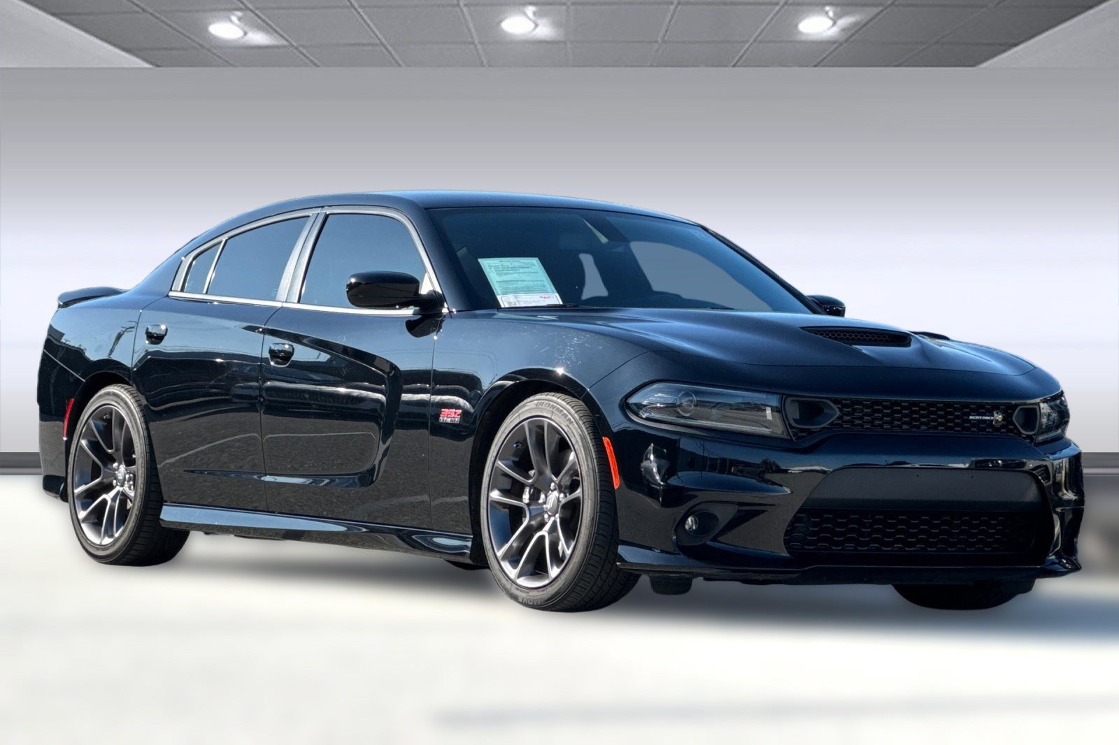 Used 2023 Dodge Charger Scat Pack w/ Navigation & Travel Group image 6