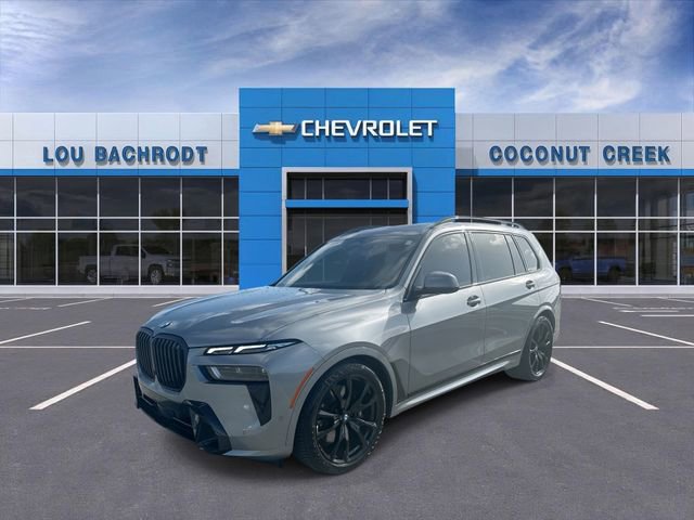 Used 2024 BMW X7 xDrive40i w/ Executive Package AWD/4WD image 4