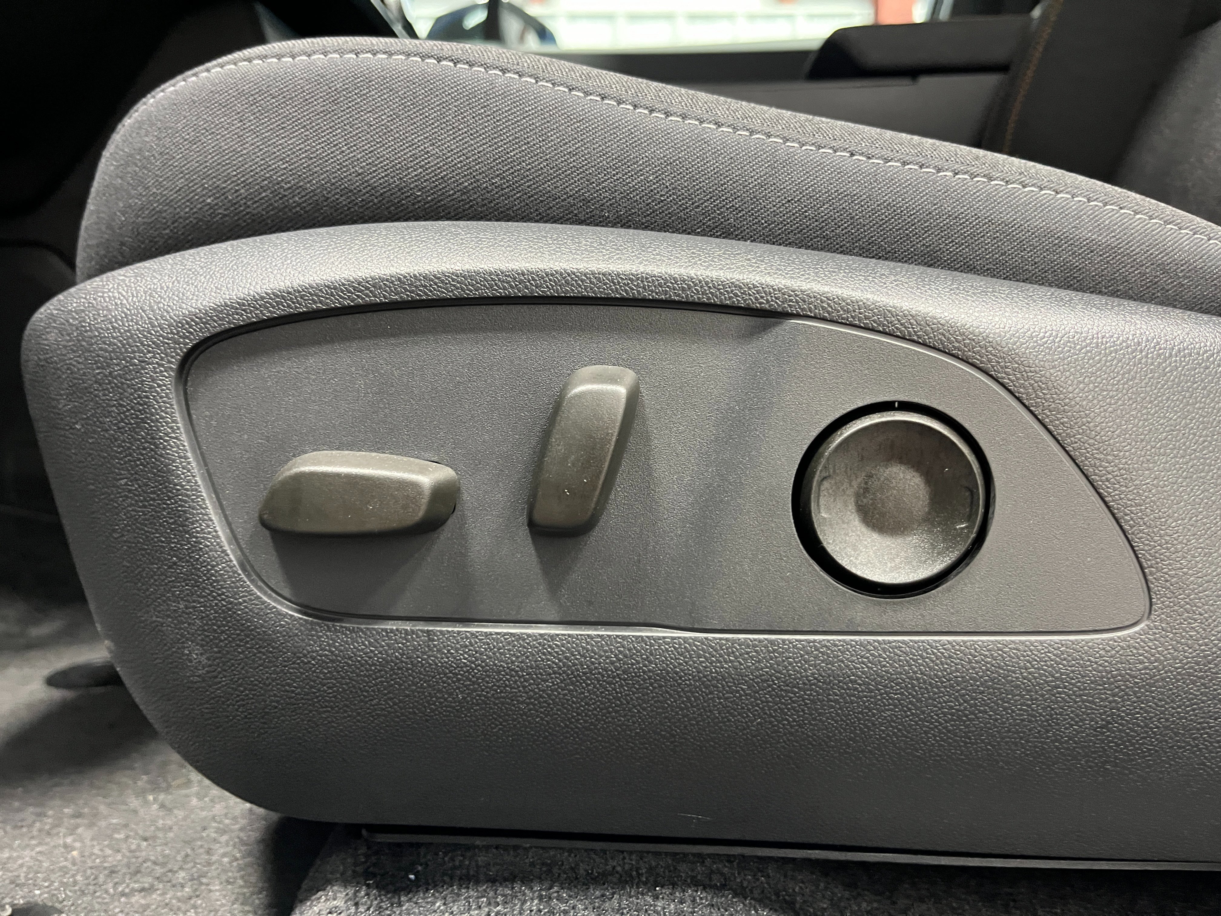 New 2026 Honda Prologue EX image 12