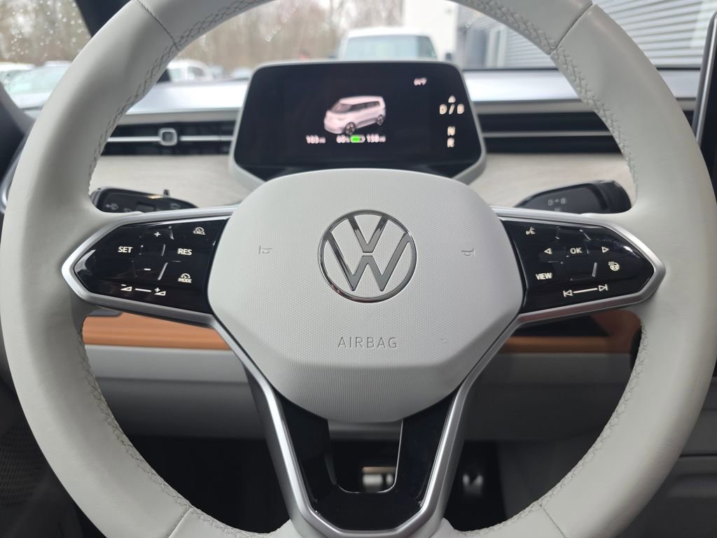 New 2025 Volkswagen ID. Buzz 1st Edition image 17