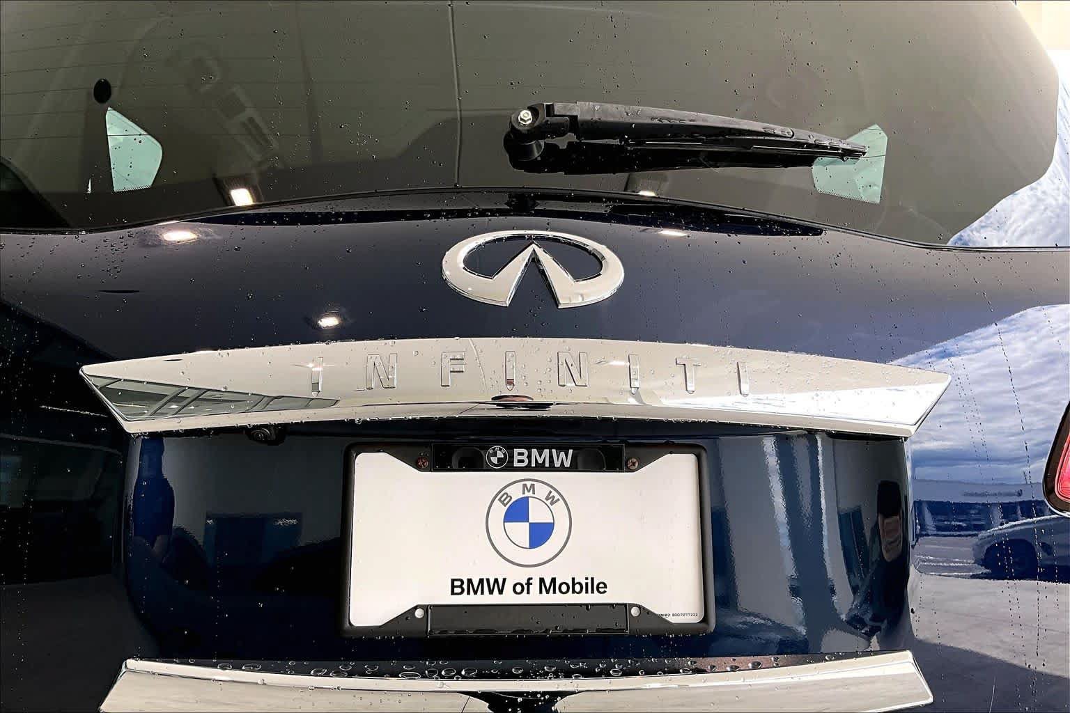 Used 2017 INFINITI QX80 2WD w/ Driver Assistance Package image 30