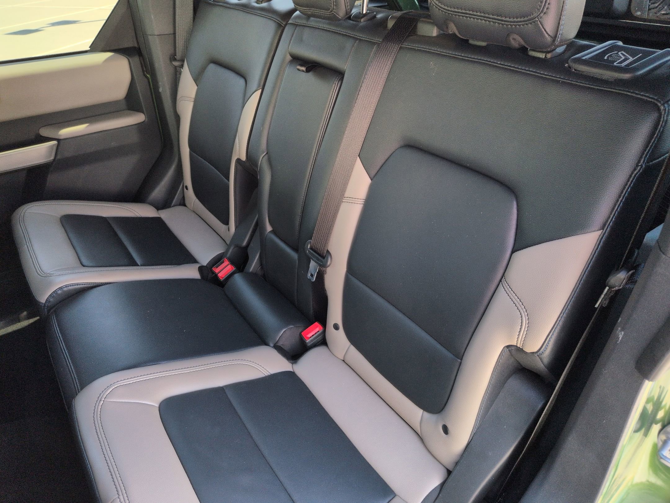 Used 2023 Ford Bronco Wildtrak AWD/4WD image 31