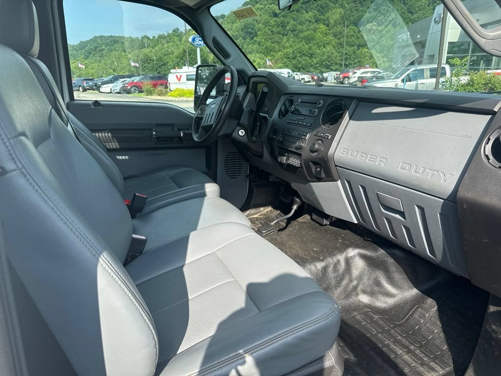 Used 2014 Ford F350 XL w/ Power Equipment Group AWD/4WD image 11