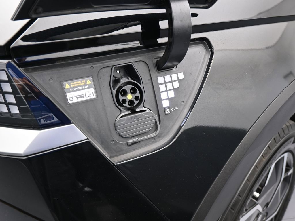 Used 2024 Hyundai Ioniq 5 SEL RWD image 45