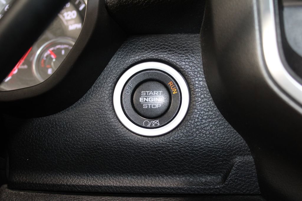 Used 2022 RAM 2500 Big Horn image 42