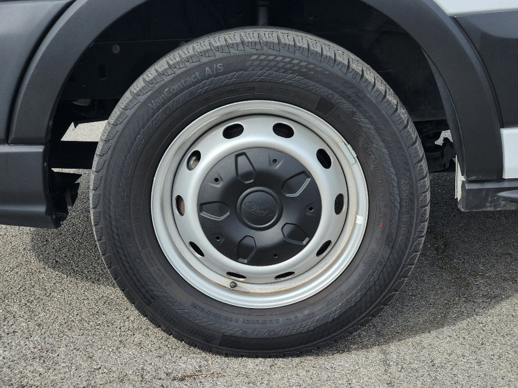 Used 2024 Ford Transit 250 148 Medium Roof w/ Load Area Protection Package image 10