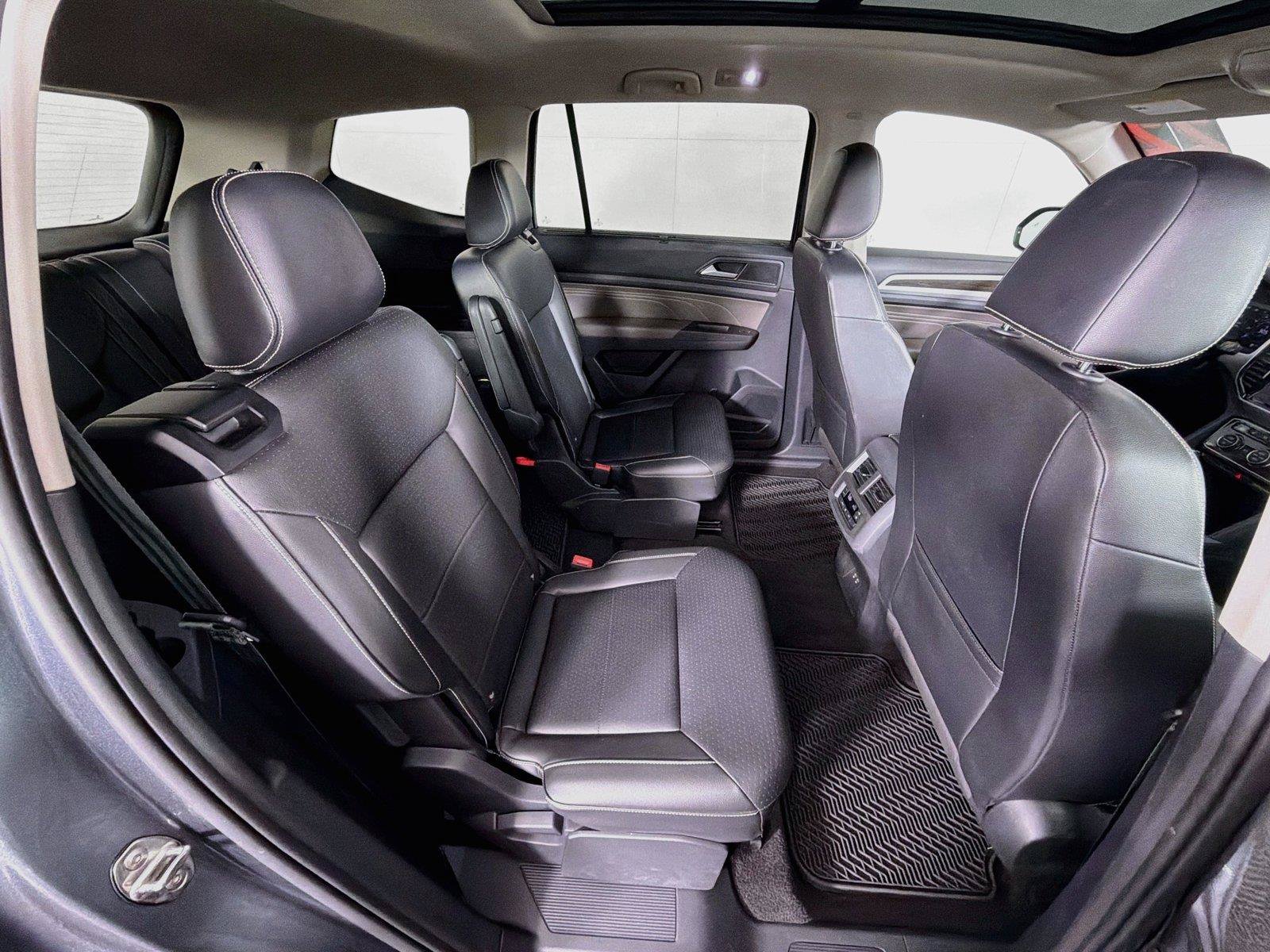 Used 2022 Volkswagen Atlas SE w/ Panoramic Sunroof Package AWD/4WD image 29