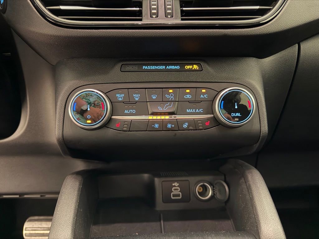 Used 2024 Ford Escape ST-Line image 34