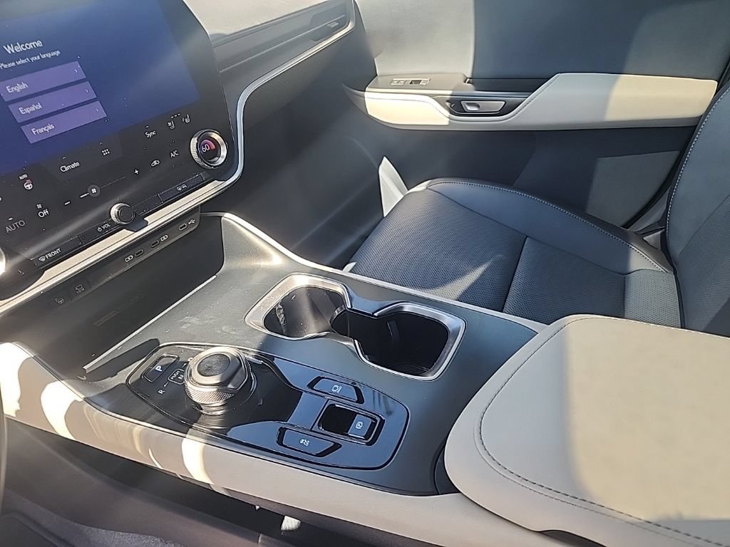 Certified 2023 Lexus RZ 450e Premium w/ Technology Package AWD/4WD image 13