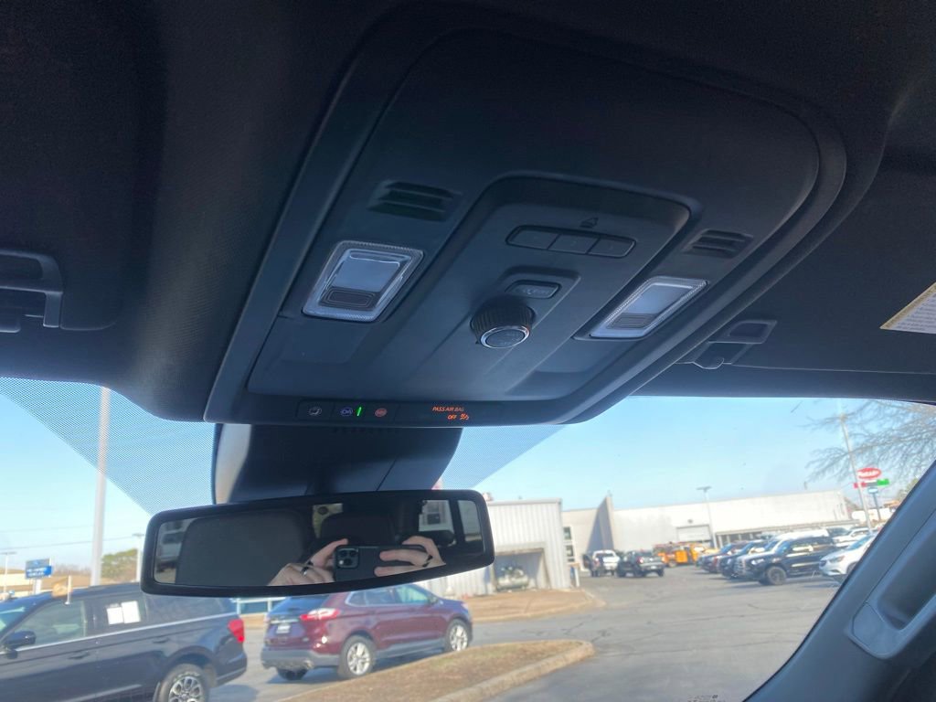 Used 2024 Chevrolet Tahoe LT image 24