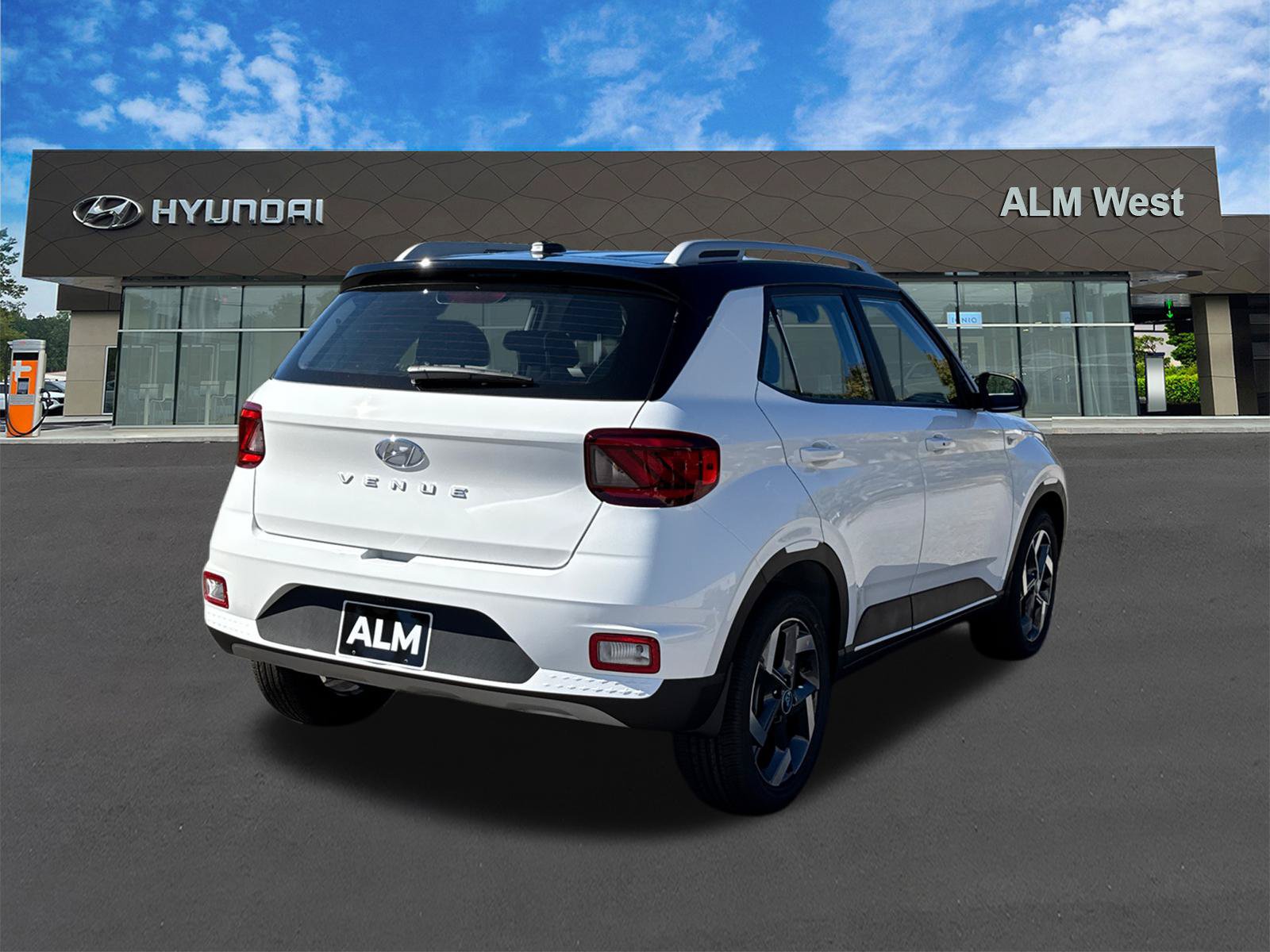 New 2026 Hyundai Venue SEL FWD image 6